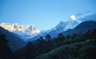 nepal-everest-tengboche-evening nepal-everest-tengboche-evening