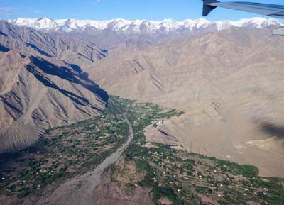ladakh-flying-in