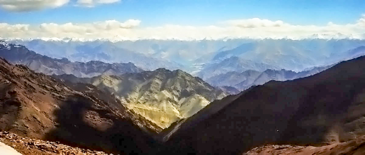 ladakh-gongmaru-la-view