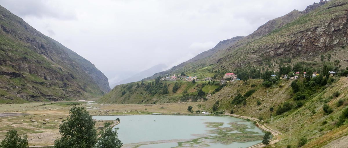 lake-near-keylong