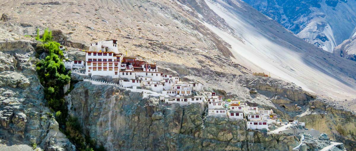 nubra-disket-gompa