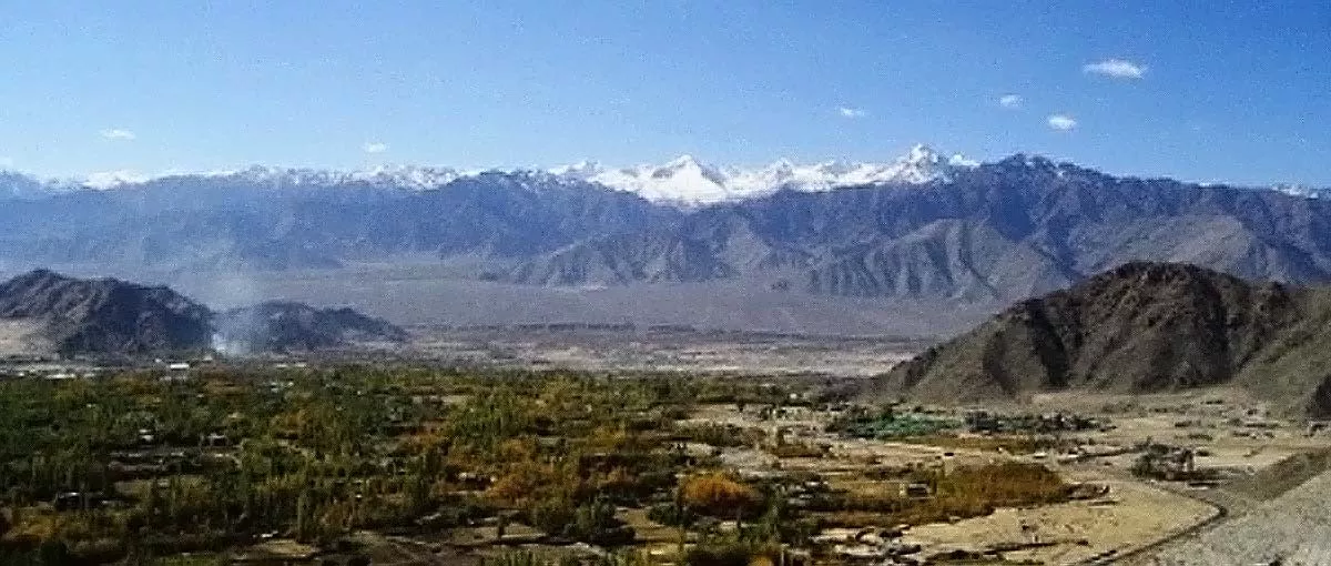 xladakh-khardung-la-view-leh.jpg.pagespeed.ic.2FXcKU_ug6 (1)