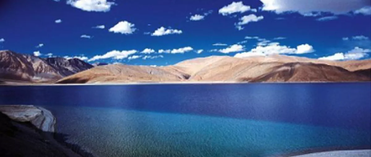 xladakh-pangong-tso.jpg.pagespeed.ic.nJj6WXc-CP (2)
